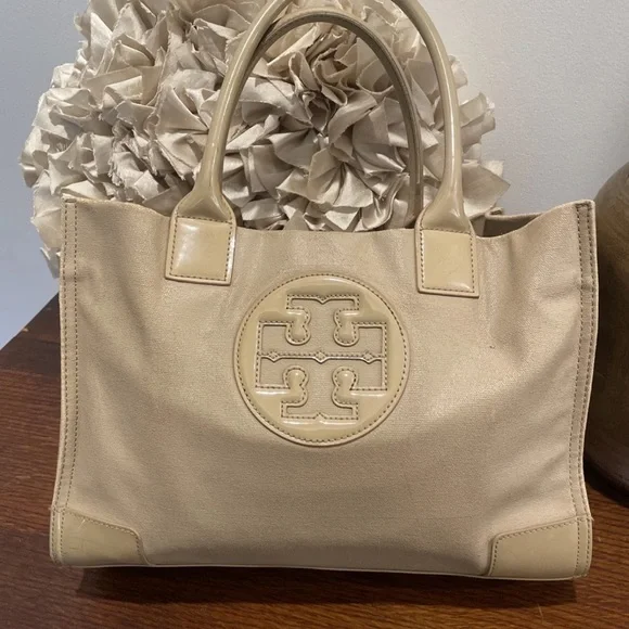 Tory Burch Ella Tote Bag Women Beige Tan Nylon Patent
Logo Shoulder Bag - Picture 1 of 10